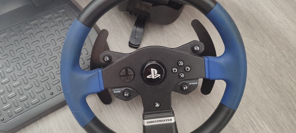 Volante gamer trustmaster t150