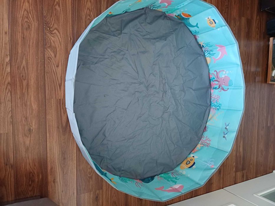 Piscina de bolas para crianças - ~500 bolas incluídas