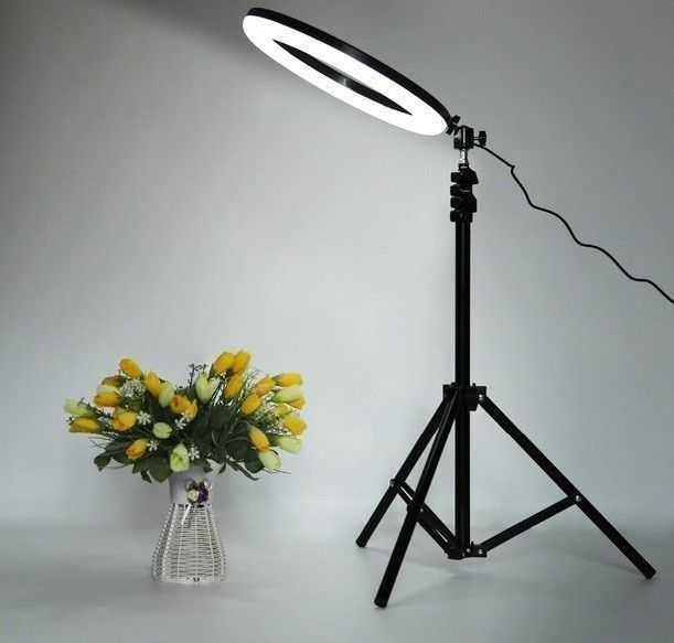 Кільцева LED Лампа.