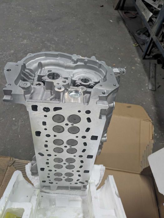 Cabeça de motor Renault master nova