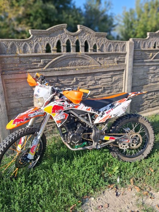 Мотоцикл SkyBike CRDX 250