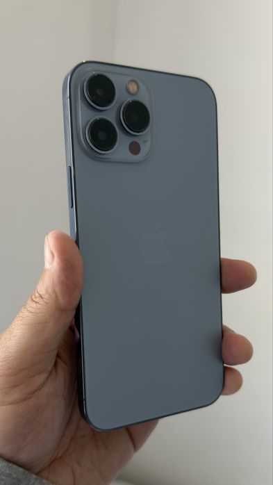 Iphone 13 Pro Max 256 gb  Azul claro