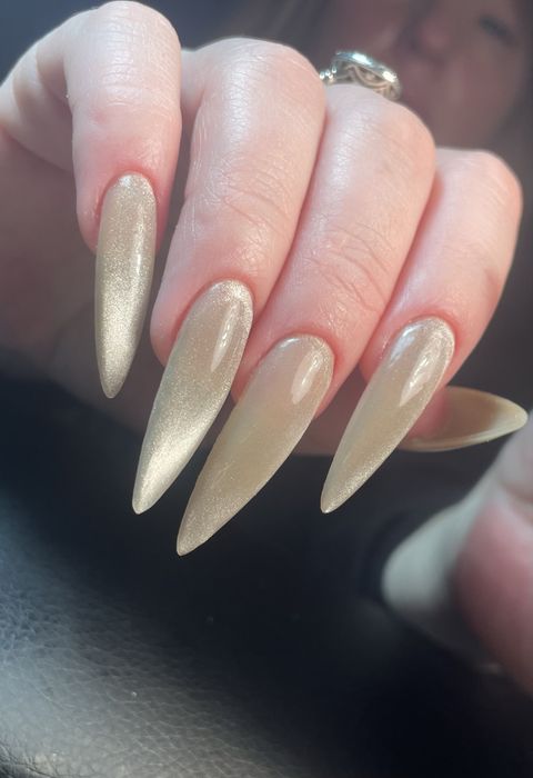 Манікюр Борщагівка