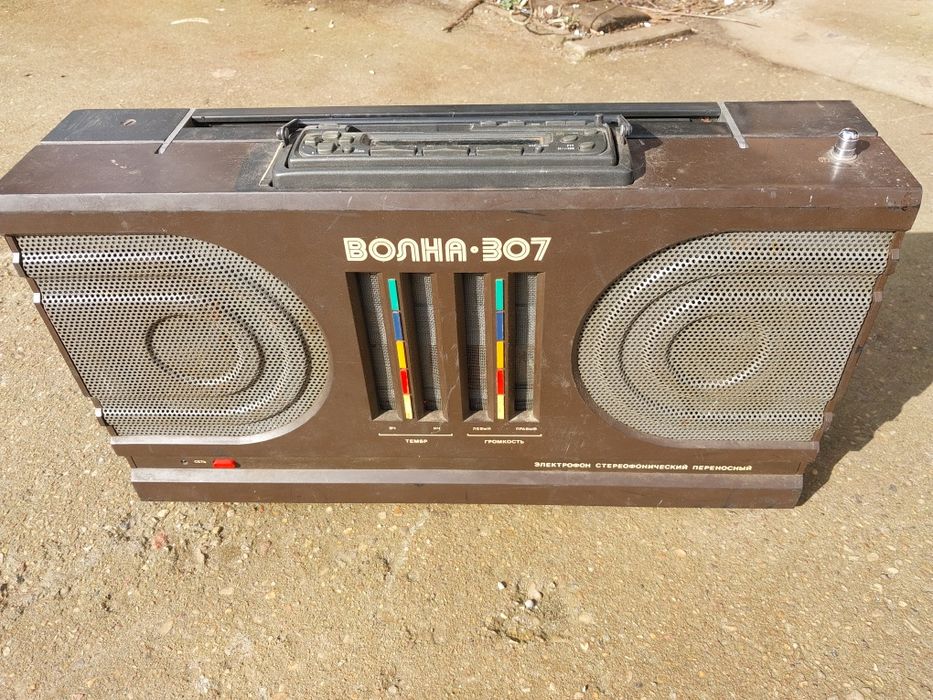 Wzmacniacz gramofonowy Wolna-307 z możliwością podłączenia radia samoc