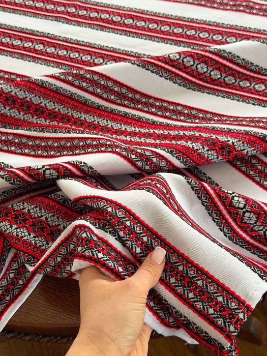 Вишита домоткана скатертина 150x220