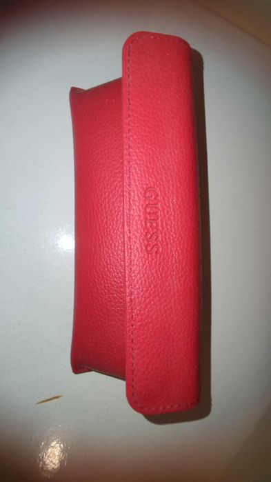 Oculos sol mulher Guess, como novo