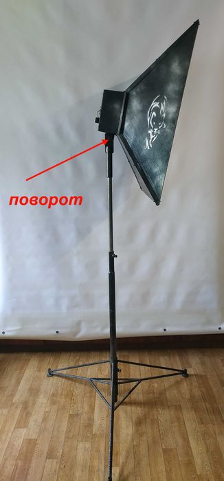 Комплект студийного света: 2 Софтбокса + Рефлектор + Лампы 65W (Сталь)