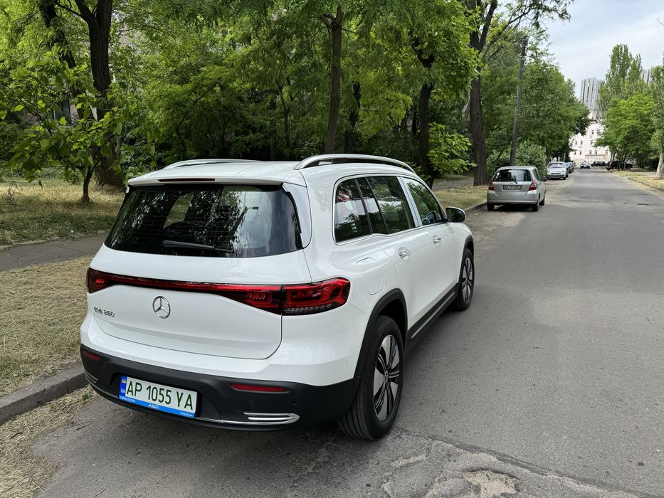 Свадебный кортеж, аренда авто с водителем.