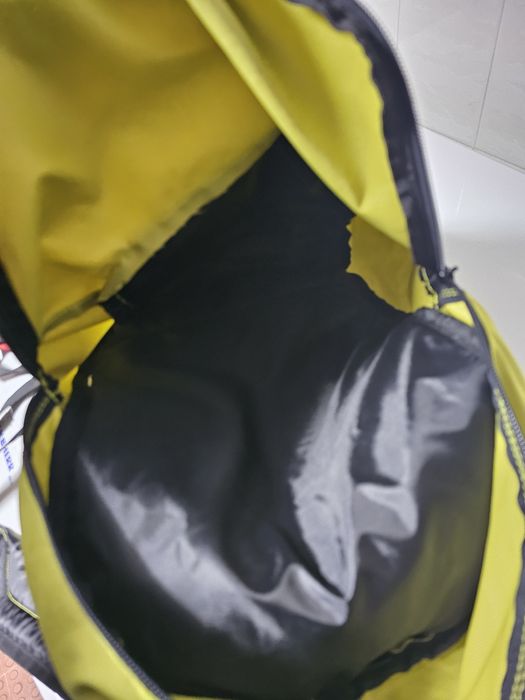 Mochila verde alface