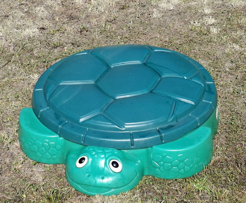 Piaskownica Little Tikes Żółw z pokrywą