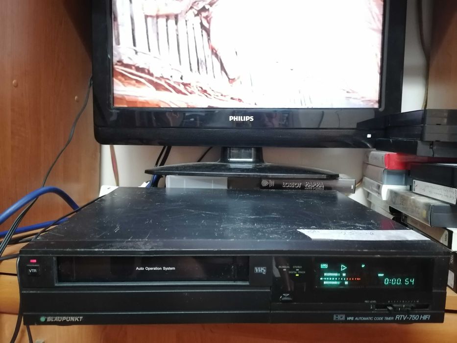 Magnetowid VHS Blaupunkt RTV-750EGC  HI-FI stereo