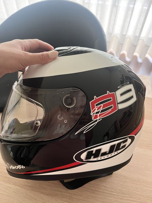 Capacete Novo em Excelente Estado