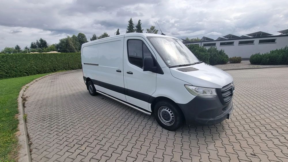 Mercedes-Benz SPRINTER L2H1
