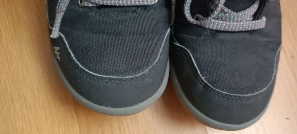 Buty zimowe Decathlon. 36.