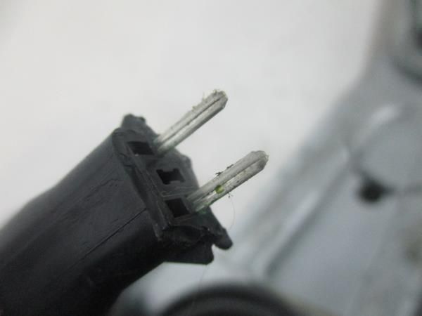 Elevador vidros trás esquerdo KIA Sorento I (JC)