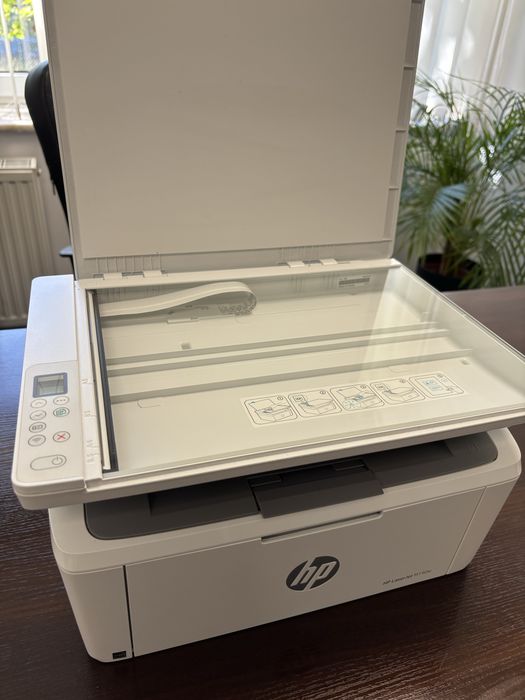 Urządzenie wielofunkcyjne LaserJet m140w
