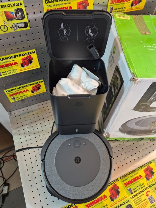 Робот-пилосос iRobot Roomba i3+
