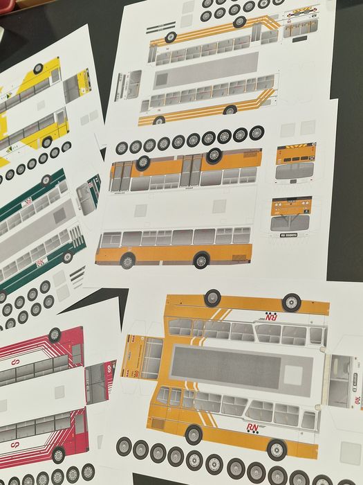 Autocarros RN e EVA x6  cartolina A4 para montar