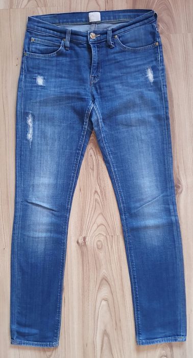 Rurki Lee z przetarciami