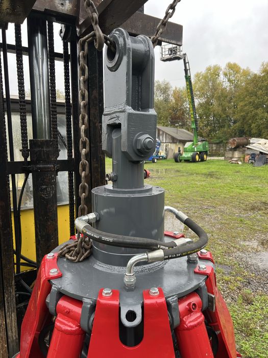 Грейфер для металобрухту пʼяти пелюстковий