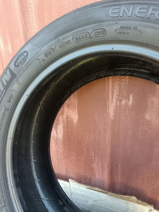 Резина: 205/55р16;235/55р18Michelin