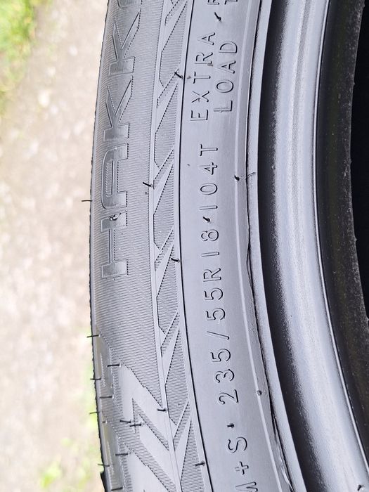 Зимовий NOKIAN 235 55 18 шип