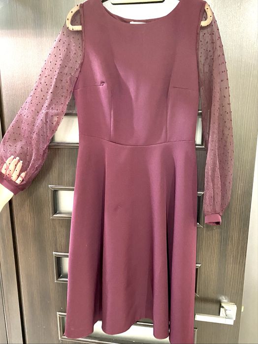 Платье бордовое миди с сетчатыми рукавами