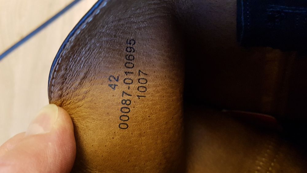 Nowe na motocykl Highway No 1. rozm. 42