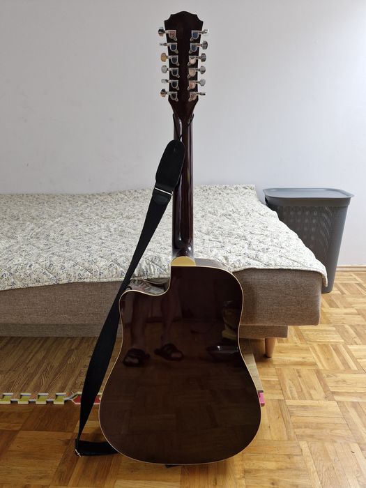 Gitara dwunastostrunowa Freshman FA1DCE12 + case