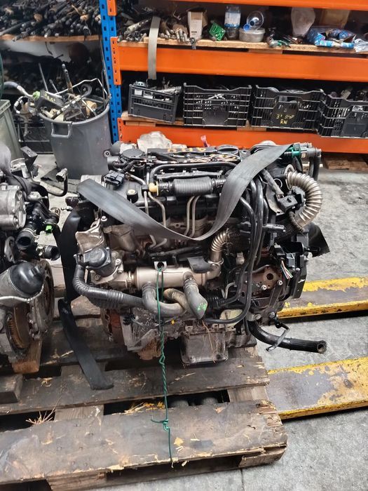 Motor Peugeot/ Citroen 1.6 HDI 90 CV REF: 9HU