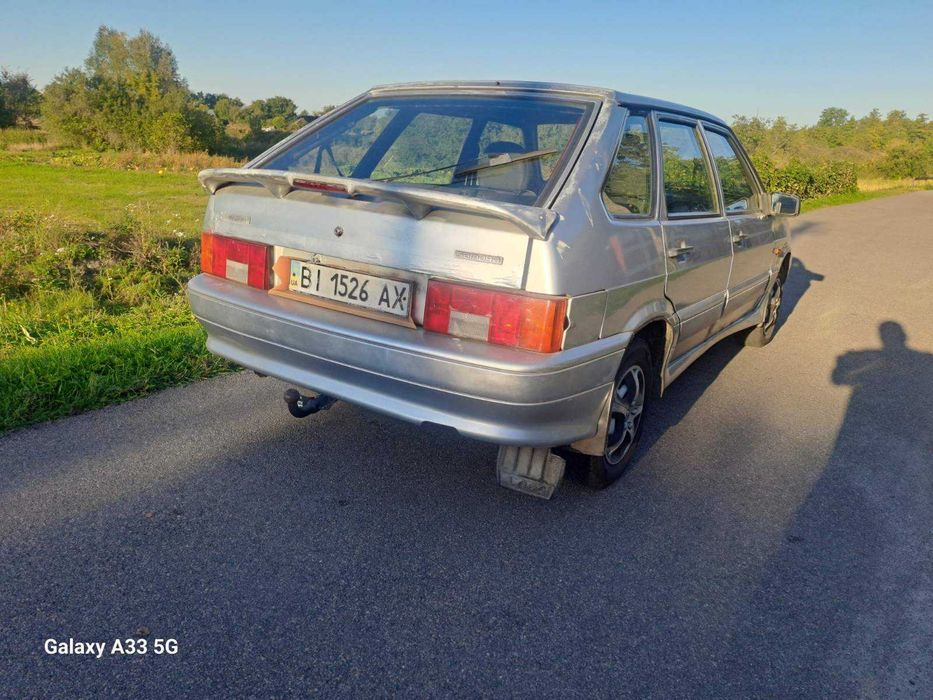 Автомобіль ВАЗ 2114
