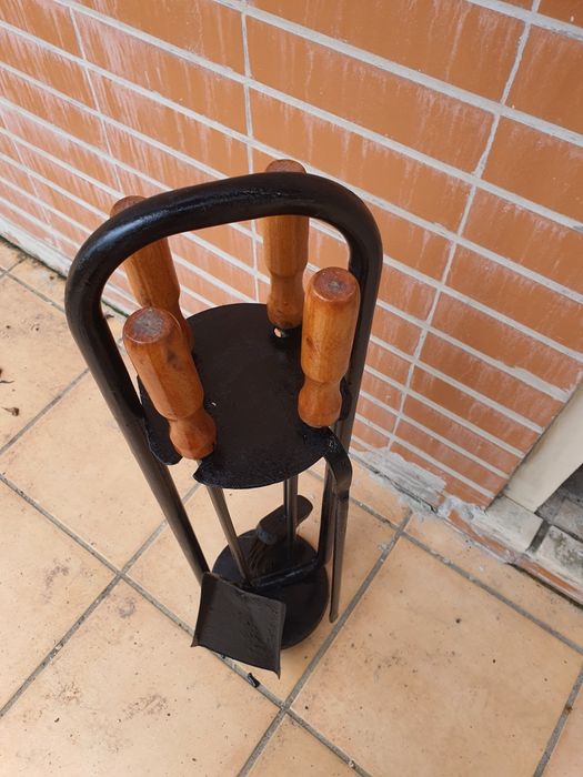Conjunto de ferramentas para lareiras