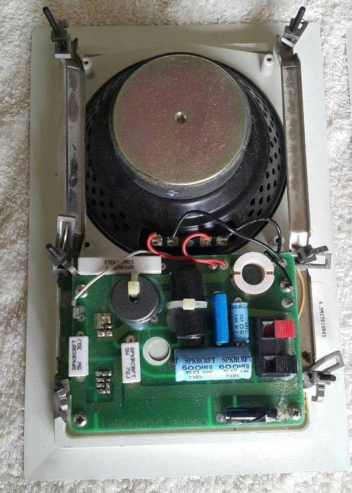 Колонки встраиваемые SpeakerCraft - 150 Вт. !!!