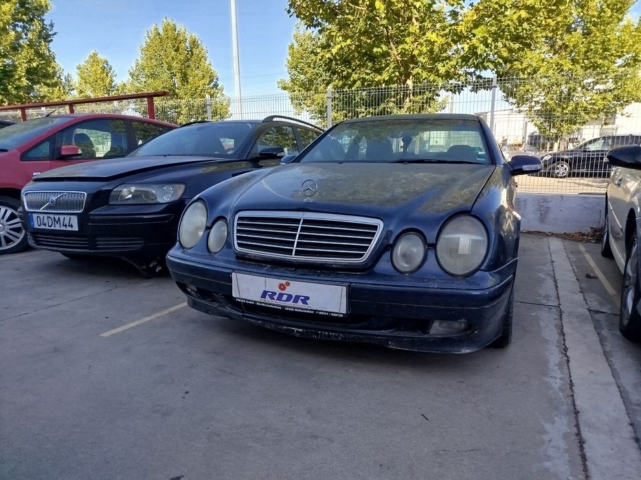 Mercedes w208 clk 200