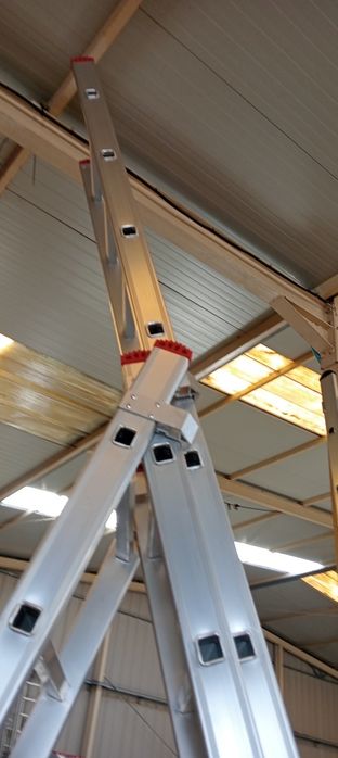 Escada Profissional Tripla 3x3m (7m Úteis) Degrau Quadrado - Alumínio 6060