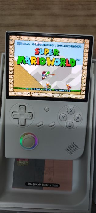 Consola Anbernic RG40XXV – Como Nova  + De 1000 Jogos  +2 Sistemas