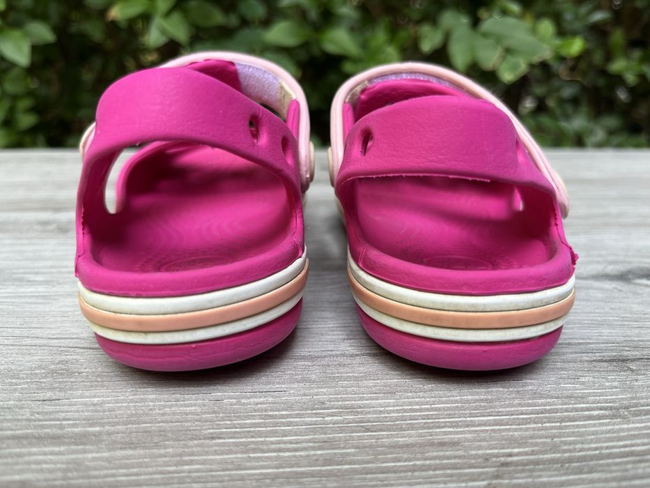 Дитячі босоніжки Crocs