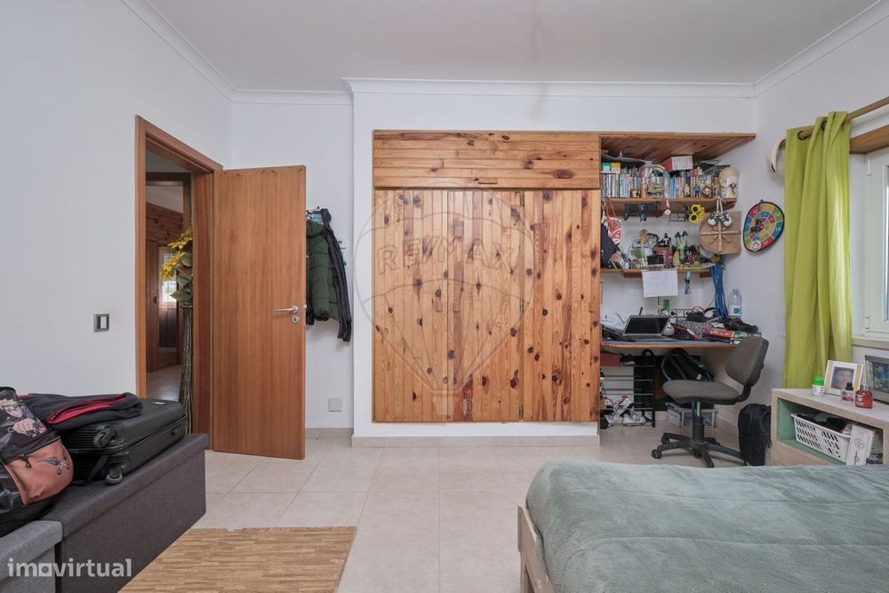 Moradia T4 para venda