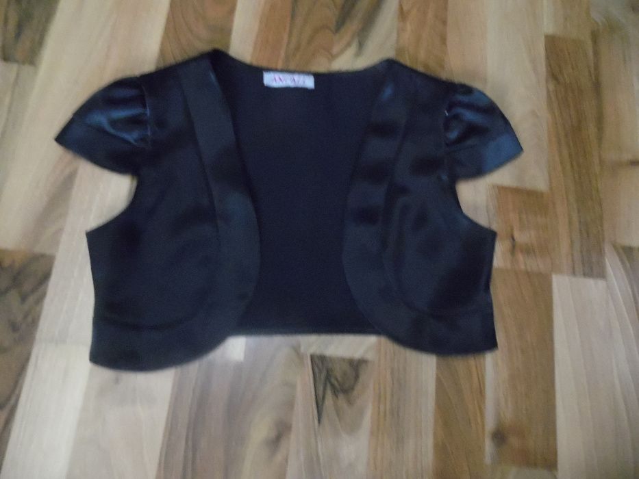 Sukienka damska z czarnym bolerkiem OKAZJA