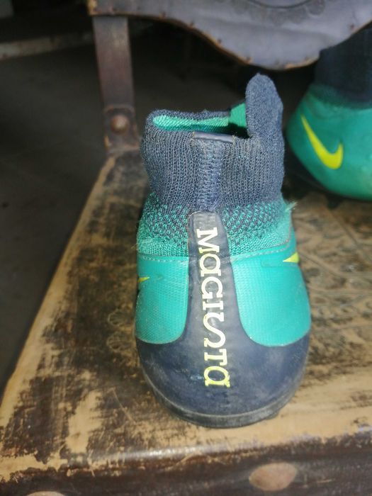 sapatilhas de futebol nike  nr 38