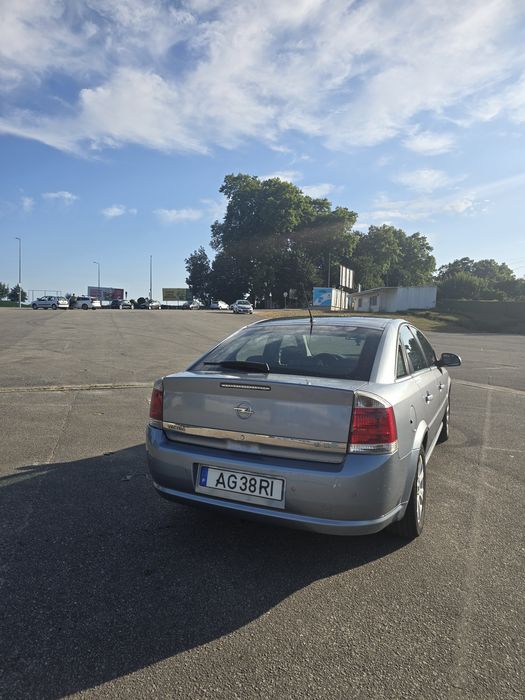 Opel Vectra — fotografia 3