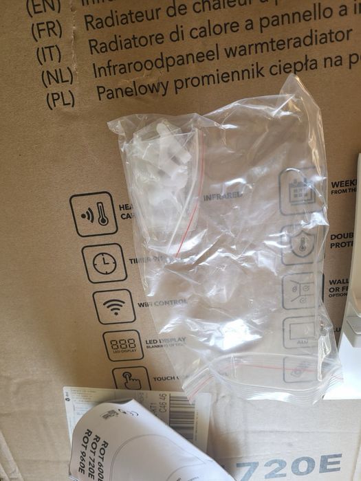 Panelowy promiennik podczerwieni EBERG ROT 720E grzejnik Wifi Pilot