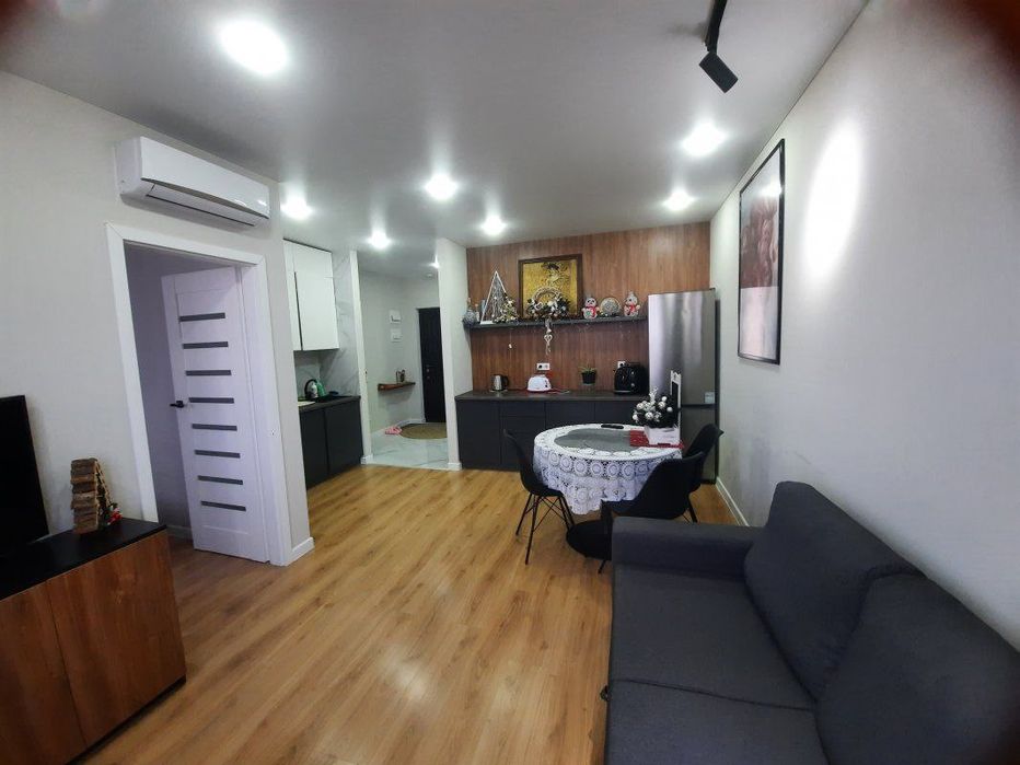 Сдам 1ую квартиру Таирова.Новый дом.С животным берут.Евродвушка