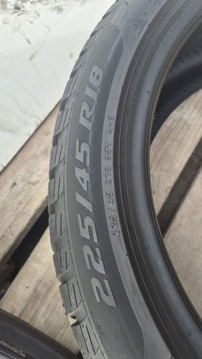 Opony Pirelli Sottozero 3 225/45 R18 (2020R)