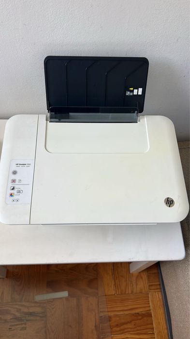 Impressora Multifuncional HP DeskJet 1510 – Imprimir, Digitalizar e Copiar
