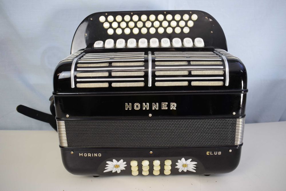 Concertina Hohner Morino  Club 5 Voz