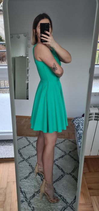 Zielona sukienka z koronką na studniówkę/wesele Mohito 36