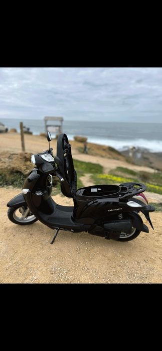 Yamaha De light 125cc