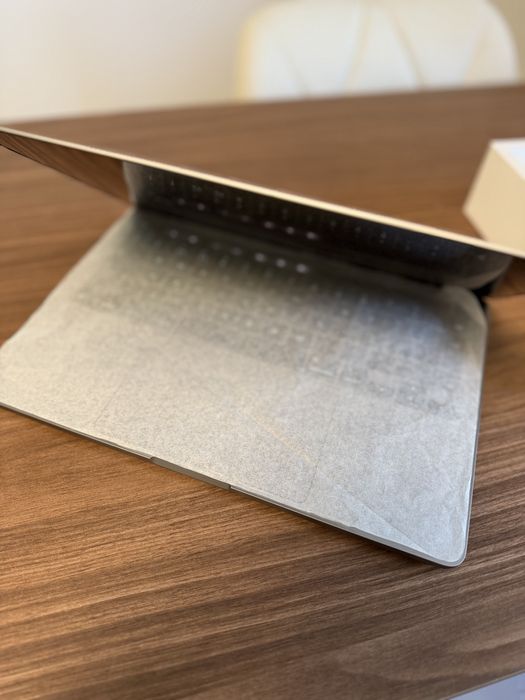 MacBook Pro 13” M1 – Como Novo (em Caixa)