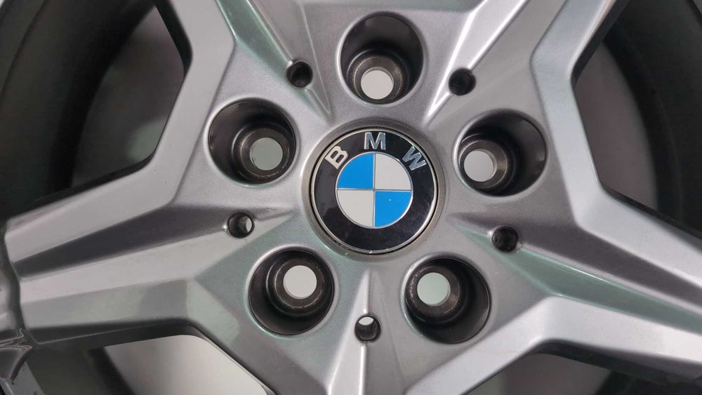 Комплект дисків 866 стиль з шинами R18 з BMW X1 2023 (U11) Xdrive28i